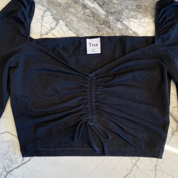 TNA Long Sleeve Crop Top - Picture 2 of 2